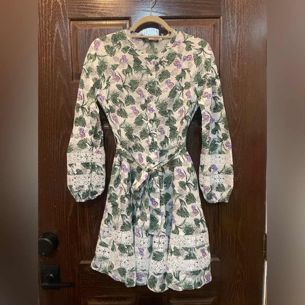 Maje size 36 dress, new without tags. Non smoking, pet free home.